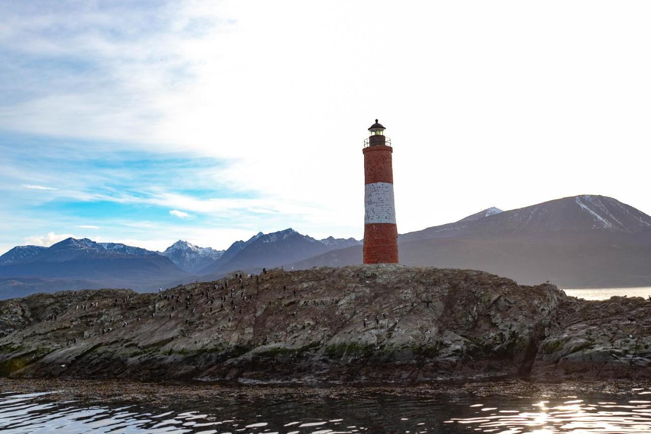 Gray Fox Apartments San Martin Ushuaia Dış mekan fotoğraf
